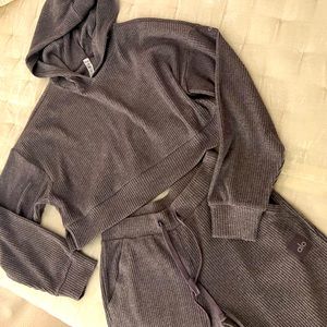 Alo Muse Sweatpant & Sweatshirt Set - Dark Lavender - $160 (Originally $218)